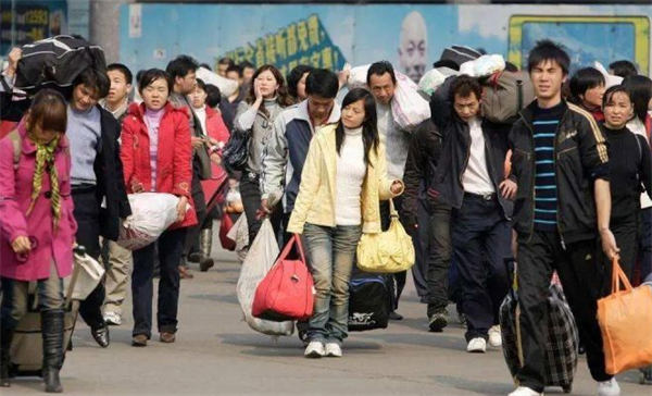 除了进厂打螺丝，做这4种生意不会比打工挣钱少-百云游资源网